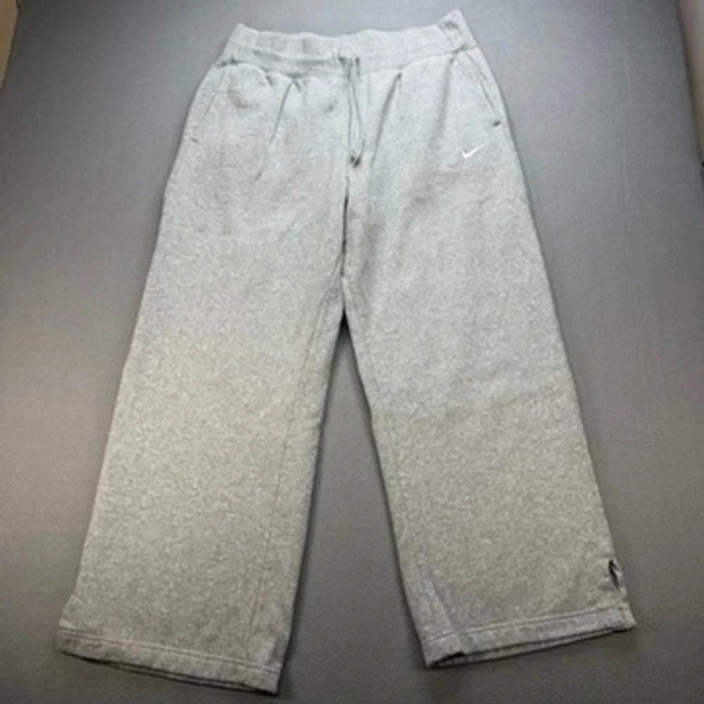 Nike Sportswear Fleece Sweatpants Loose Fit XL Gray Embroidered Swoosh Wide Leg
